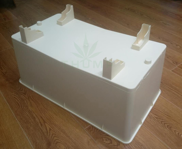 Dutch Bato Buckets for Strawberry Thump